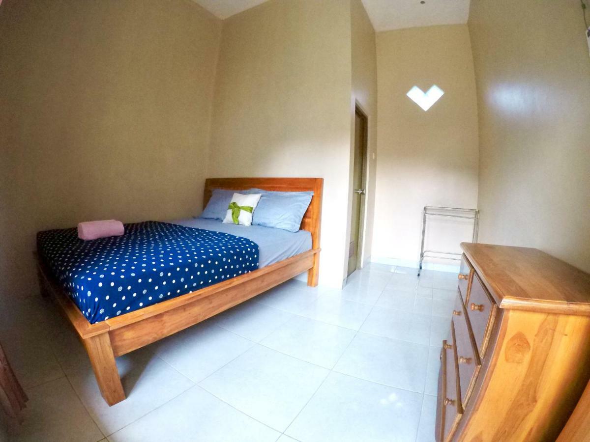 Asta Homestay Karimunjawa Buitenkant foto