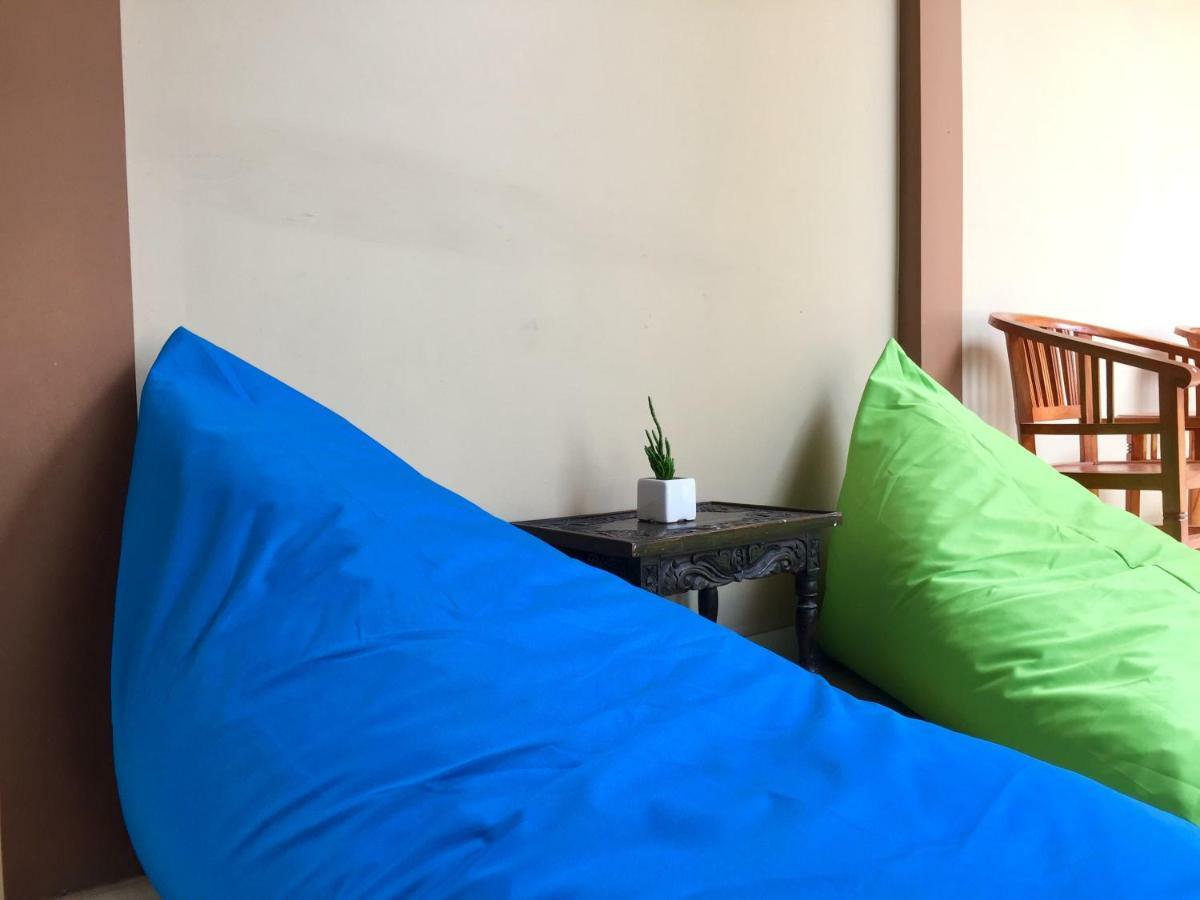 Asta Homestay Karimunjawa Buitenkant foto